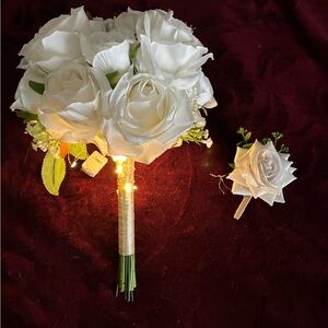 Elegant White Rose Bouquet with Boutonniere LED lightening